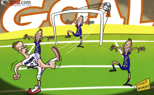 Cartoon: Beckham hits back on the pitch (medium) by omomani tagged david,beckham,gb,la,galaxy,mls,stuart,pearce