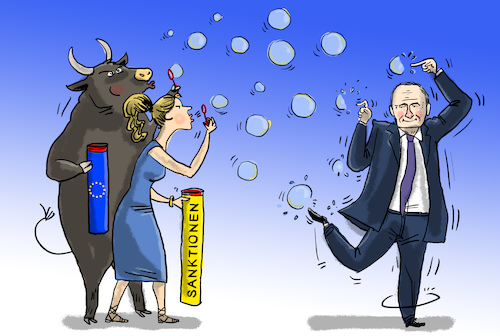 Cartoon: Russland-Sanktionen (medium) by leopold maurer tagged russland,sanktionen,eu,menschenrechte,nawalny,putin,zahnlos,seifenblasen,stier,europa,leopold,maurer,cartoon,karikatur,comic,russland,sanktionen,eu,menschenrechte,nawalny,putin,zahnlos,seifenblasen,stier,europa,leopold,maurer,cartoon,karikatur,comic