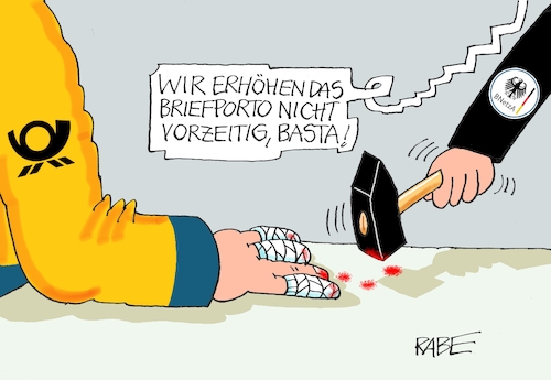 Cartoon: Hammer (medium) by RABE tagged post,postagentur,dhl,briefträger,zusteller,briefe,pakete,beschwerden,kunden,rabe,ralf,böhme,cartoon,karikatur,pressezeichnung,farbcartoon,tagescartoon,schubkarre,mistgabel,beschwerdebriefe,postkunden,briefporto,portoerhöhung,briefmarken,bundesnetzagentur,verbot,hammer,blut,mullbinden,post,postagentur,dhl,briefträger,zusteller,briefe,pakete,beschwerden,kunden,rabe,ralf,böhme,cartoon,karikatur,pressezeichnung,farbcartoon,tagescartoon,schubkarre,mistgabel,beschwerdebriefe,postkunden,briefporto,portoerhöhung,briefmarken,bundesnetzagentur,verbot,hammer,blut,mullbinden