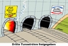 Cartoon: Calais (small) by RABE tagged calais,eurotunnel,ausländer,flüchtlinge,insel,frankreich,flüchtlingslager,ausländerunterkunft,eu,tunnel,autobahntunnel,rabe,ralf,böhme,cartoon,tagescartoon,thüringen,sicherheit,adac,testsieger