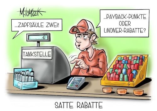 Cartoon: Satte-Rabatte (medium) by Mirco Tomicek tagged diesel,benzin,tanken,tankstelle,tanke,tank,rabatte,rabatt,christian,lindner,fdp,ampel,vergünstigung,öl,preis,preise,putin,russland,ukraine,krieg,krise,auto,autofahrer,cartoon,karikatur,pressekarikatur,mirco,tomicek,diesel,benzin,tanken,tankstelle,tanke,tank,rabatte,rabatt,christian,lindner,fdp,ampel,vergünstigung,öl,preis,preise,putin,russland,ukraine,krieg,krise,auto,autofahrer,cartoon,karikatur,pressekarikatur,mirco,tomicek