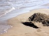 Cartoon: arenarsi di sabbia (small) by Enzo Maneglia Man tagged foto,fotografia,by,maneglia,stagione,estiva,nella,battigia