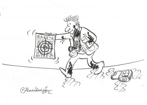 Cartoon: media target (medium) by halisdokgoz tagged media,target,halis,dokgoz