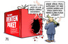 Cartoon: Rentenpaket-Beschuss (small) by Harm Bengen tagged rentenpaket,beschuss,bazooka,unfall,wumme,waffe,loch,durchlöchert,mindestlohn,groko,bundesregierung,koalition,klöckner,cdu,harm,bengen,cartoon,karikatur