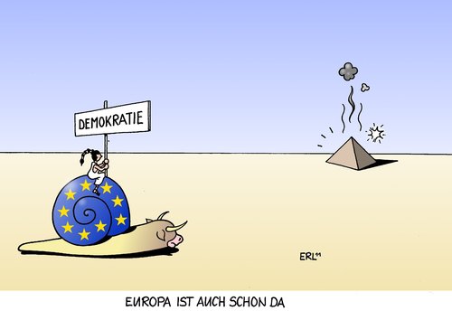 Cartoon: Europa ist auch schon da (medium) by Erl tagged europa,eu,ägypten,unruhen,protest,demonstration,gewalt,umsturz,revolution,mubarak,diktator,diktatur,pyramide,wert,grundpfeiler,demokratie,forderung,spät,langsam,schnecke,stier,europa,eu,ägypten,unruhen,protest,demonstration,gewalt,umsturz,revolution,mubarak,diktatur,pyramide