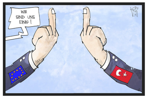 Cartoon: Türkei-EU (medium) by Kostas Koufogiorgos tagged karikatur,koufogiorgos,illustration,cartoon,tuerkei,eu,europa,europäische,union,stinkefinger,einigung,beitrittsverhandlung,diplomatie,politik,karikatur,koufogiorgos,illustration,cartoon,tuerkei,eu,europa,europäische,union,stinkefinger,einigung,beitrittsverhandlung,diplomatie,politik