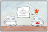 Cartoon: Einreiseregeln (small) by Kostas Koufogiorgos tagged karikatur,koufogiorgos,illustration,cartoon,einreiseregeln,fisch,wasserglas,aquarium,pandemie,besuch